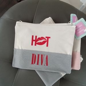 Cosmetic bags